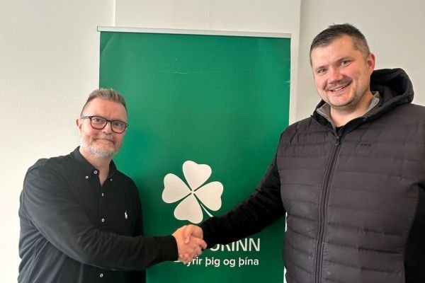 Símenntun Háskólans á Akureyri (SMHA) og Sparisjóðirnir hefja samstarf um endurmenntun