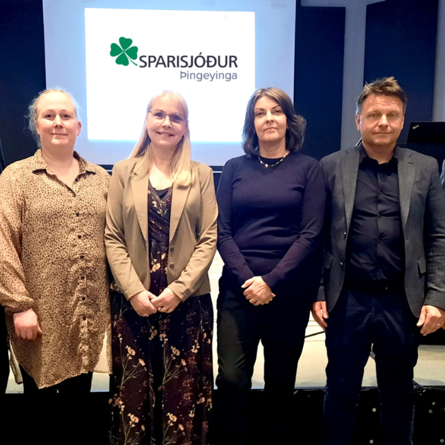Stjórn og sparisjóðsstjóri Sparisjóðs Þingeyinga: Frá vinstri, Eiríkur Haukur Hauksson, Sigríður Jóh…